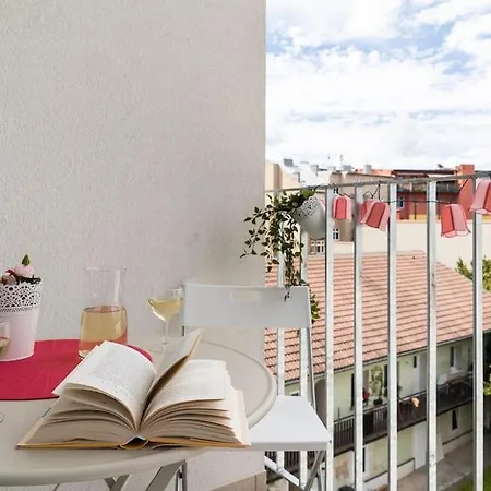 Apartmán Garden View With A Balcony